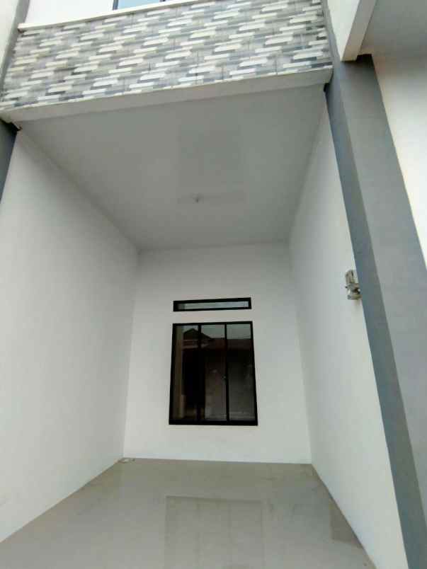 rumah cantik 2 lantai jl tuah karya panam siap huni