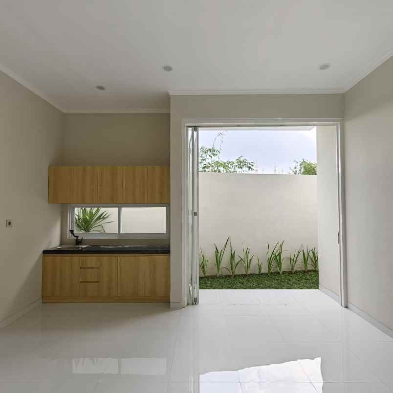 rumah cantik dekat pemda sleman sch jl palagan sleman