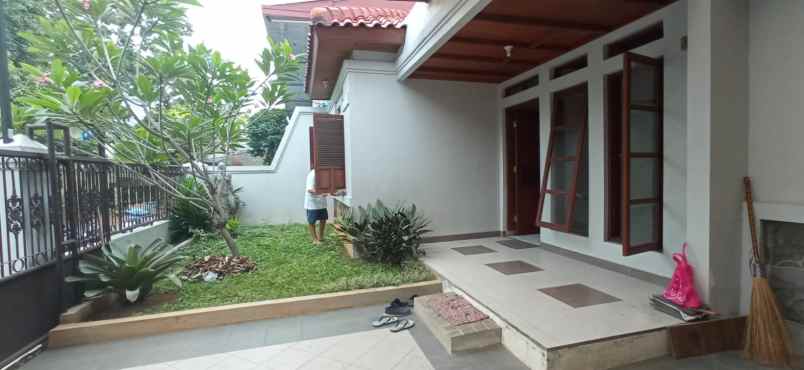 rumah cantik di kav al duren sawit jakarta timur