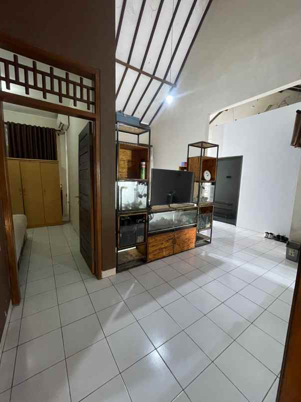 rumah dalam perumahan di gito gati palagan onegate