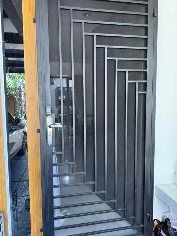 rumah dijual cepat cluster mahakam jakarta garden city