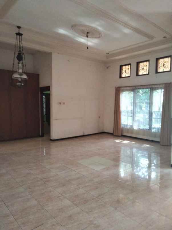 rumah gayung kebonsari row jalan kembar