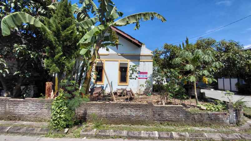 rumah hitung tanah komplek batujajar posisi hook