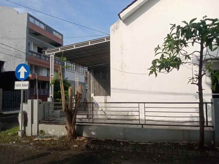 rumah hook 1 lantai siap huni di perumahan green lake