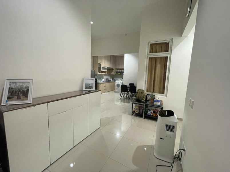 rumah hook full furnished graha padma semarang