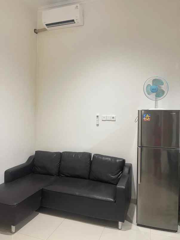 rumah hook full furnished graha padma semarang