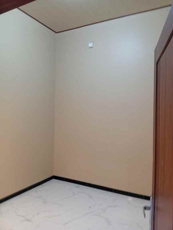 rumah istimewa siap huni shm ready di mangunsari