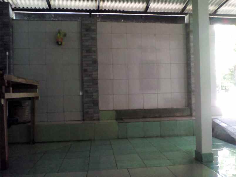 rumah jalan raya bogor km 40