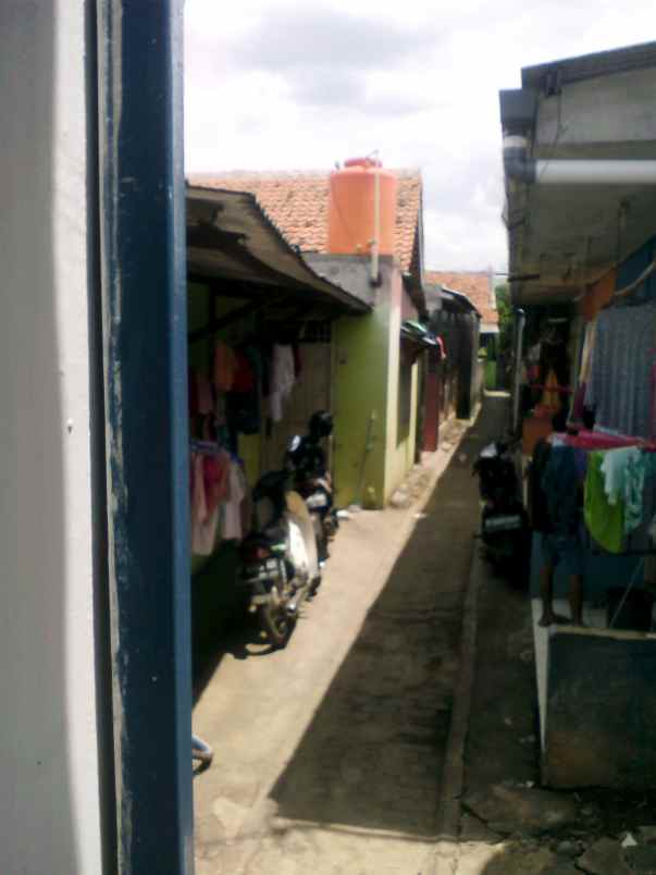 rumah jalan raya bogor km 40