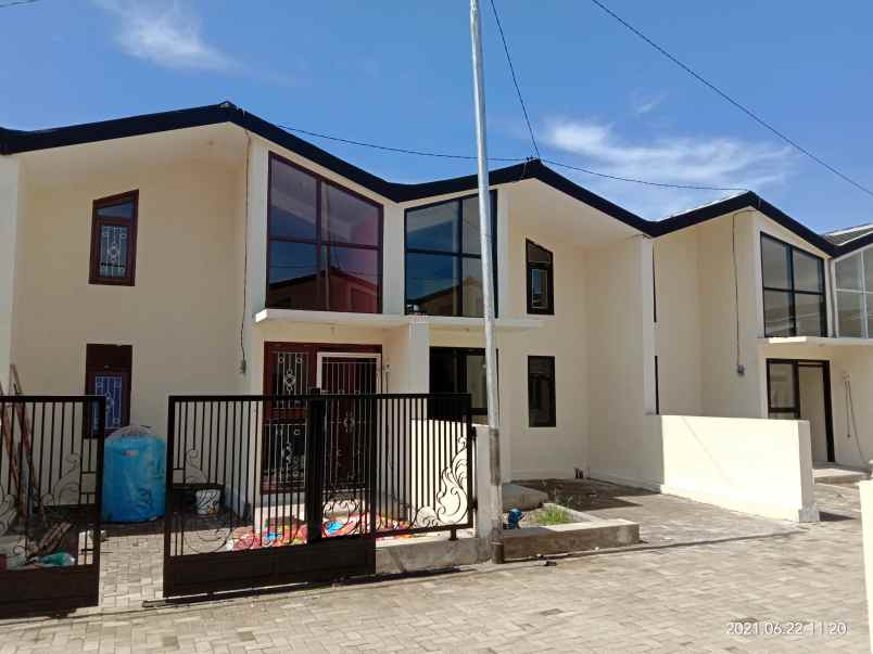 rumah jl batu raden ix ciwastra