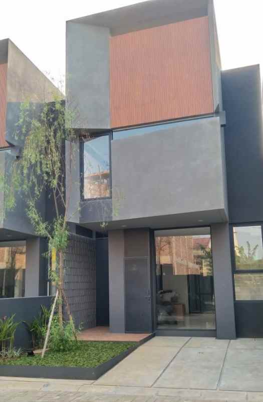 rumah jl h sailin bintaro