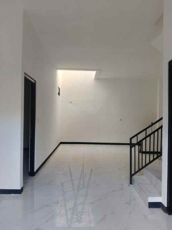 rumah jl jambu pondok candra siap huni