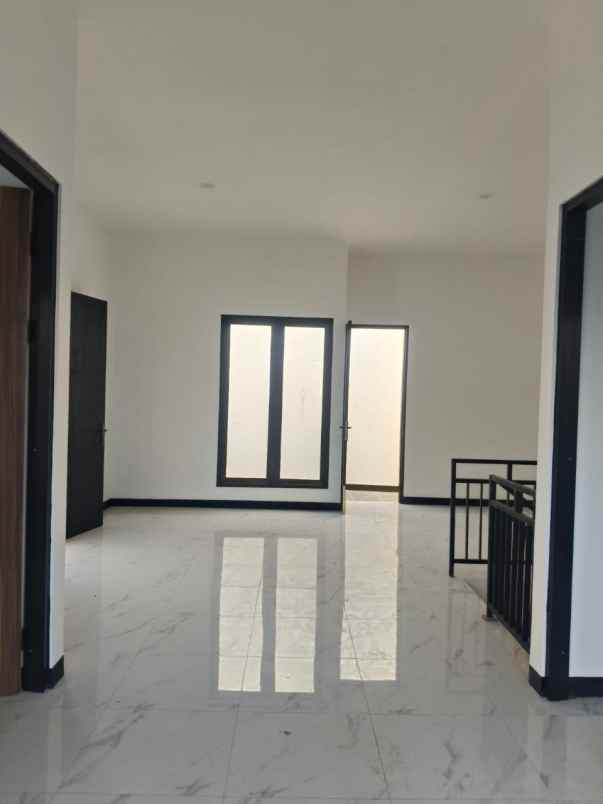 rumah jl jambu pondok candra siap huni