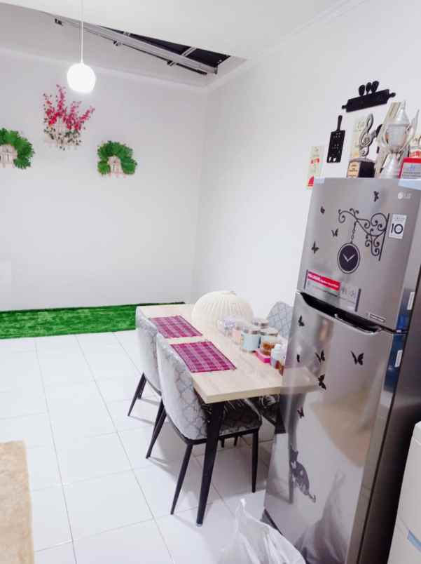 rumah jl raya nanjung