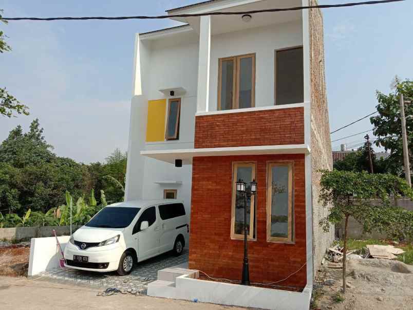 rumah jl raya sukahati cibinong