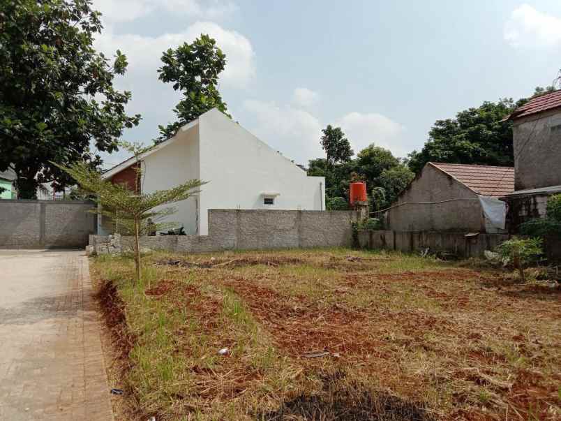 rumah jl raya sukahati cibinong