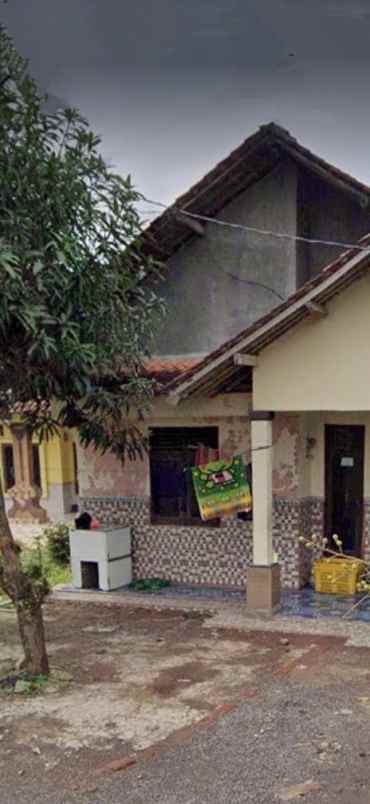 rumah kampung halaman luas siap huni