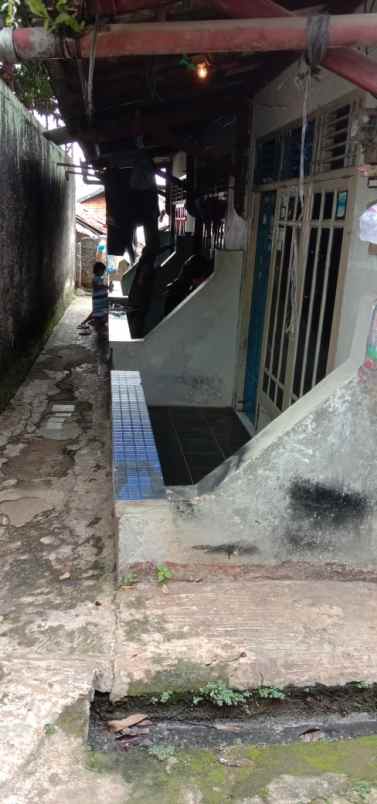 rumah kontrakan 3 pintu di m kahfi 1 jagakarsa