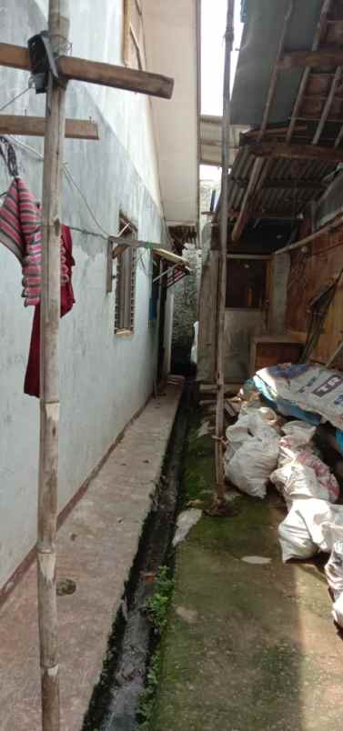 rumah kontrakan 3 pintu di m kahfi 1 jagakarsa