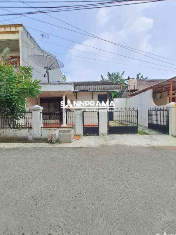 rumah luas 156m2 di dalam perumahan depok beji bbgrin