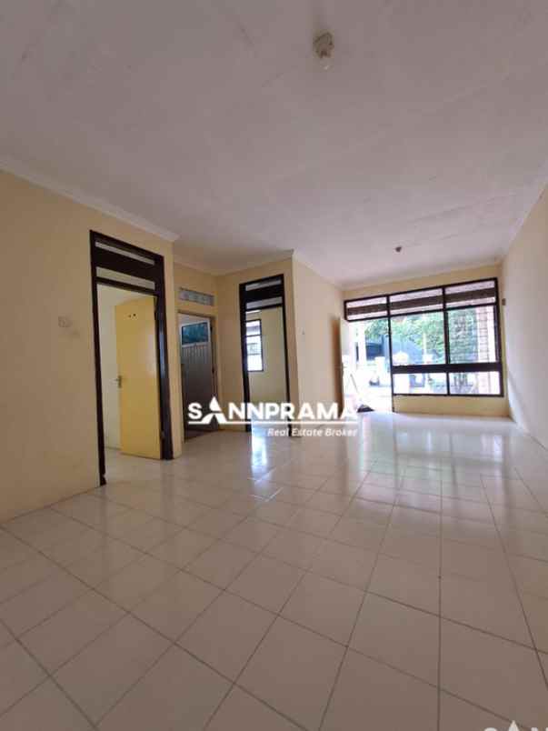 rumah luas 156m2 di dalam perumahan depok beji bbgrin