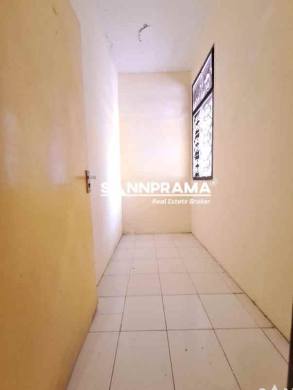 rumah luas 156m2 di dalam perumahan depok beji bbgrin