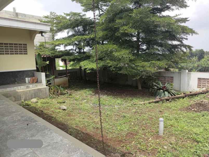 rumah luas dekat ke stasiun kereta cepat padalarang