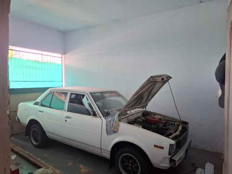 rumah luas di slawu jember jl cendrawasih