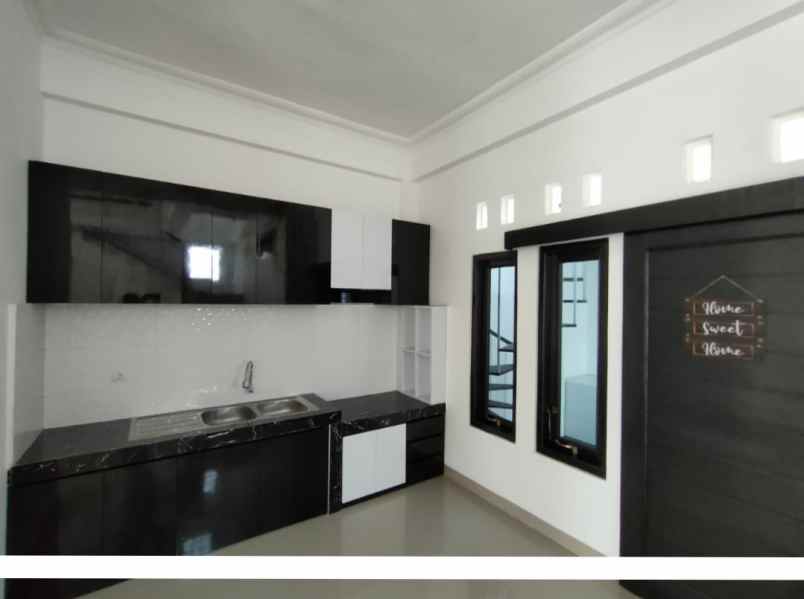 rumah maguwoharjo sleman yogyakarta