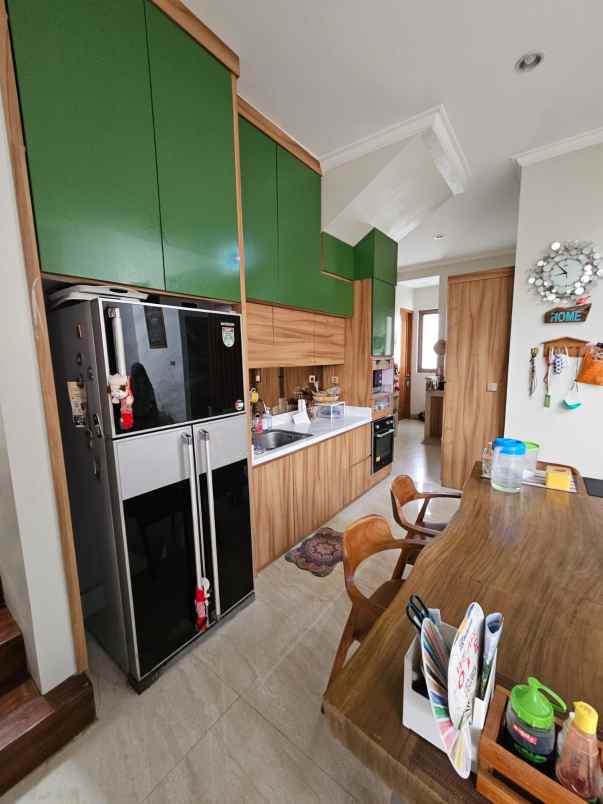 rumah mewah di citra gran cibubur