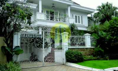 rumah mewah eksklusif di pondok indah jaksel prop124