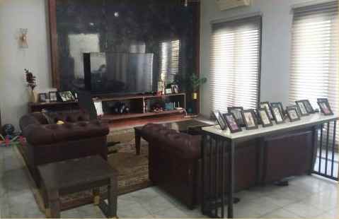rumah mewah strategis dekat pondok indah