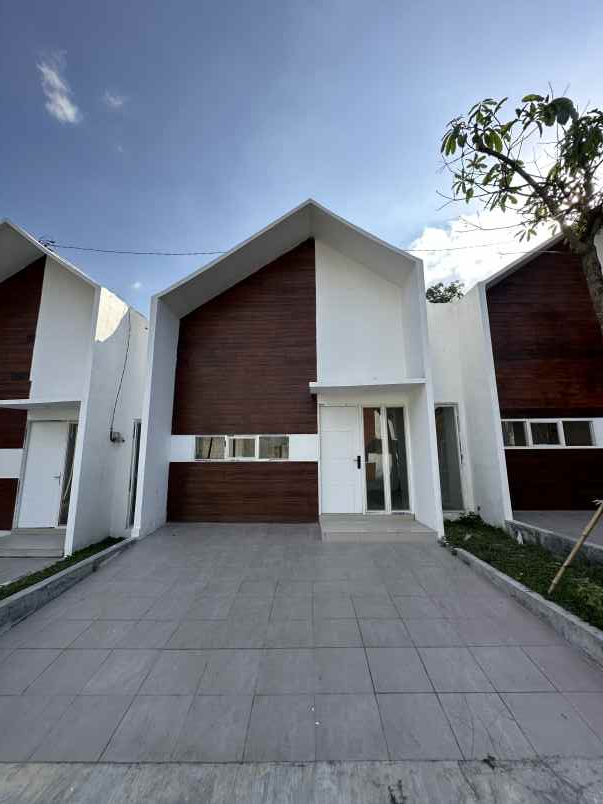 rumah modern dekat kampus jember