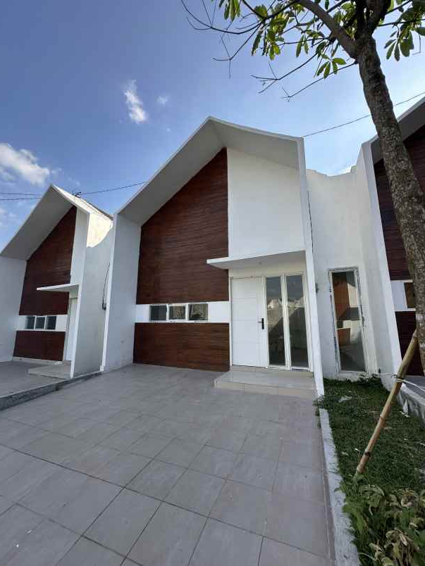 rumah modern dekat kampus jember