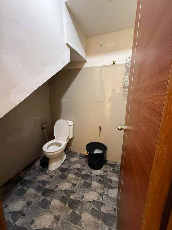 rumah murah asri lingkungan asri di sariwangi bandung