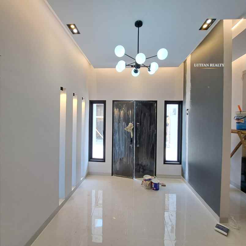 rumah pejaten timur dalam cluster