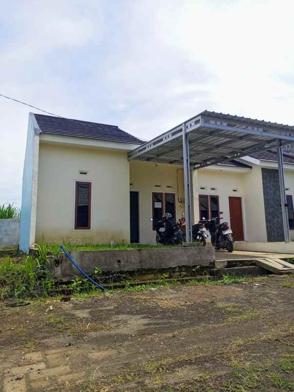 rumah siap huni 1 lantai di turen