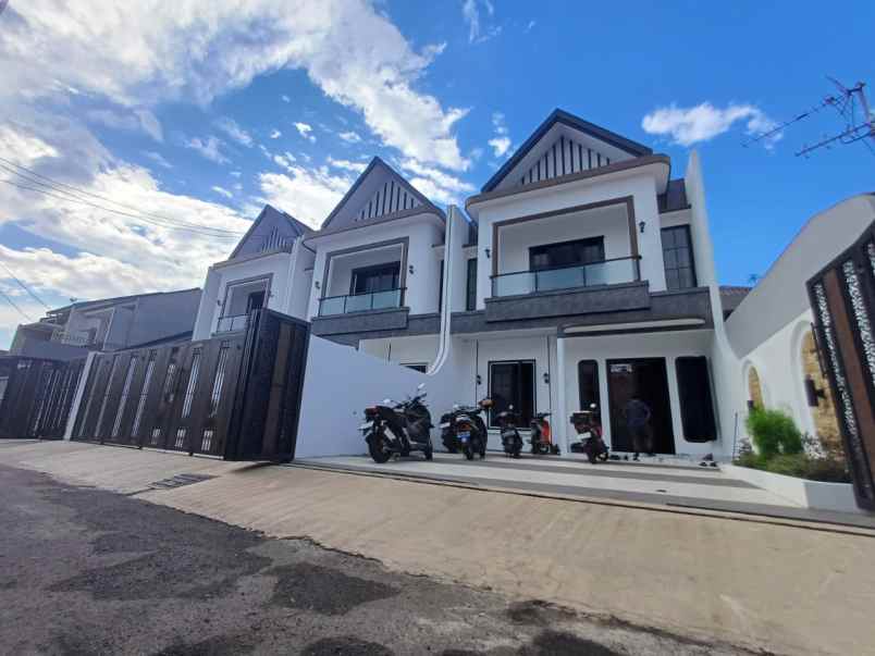 rumah siap huni jakarta selatan jagakarsa scandinavian