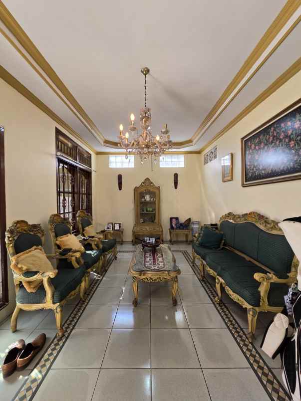 rumah strategis di utan kayu matraman jaktim