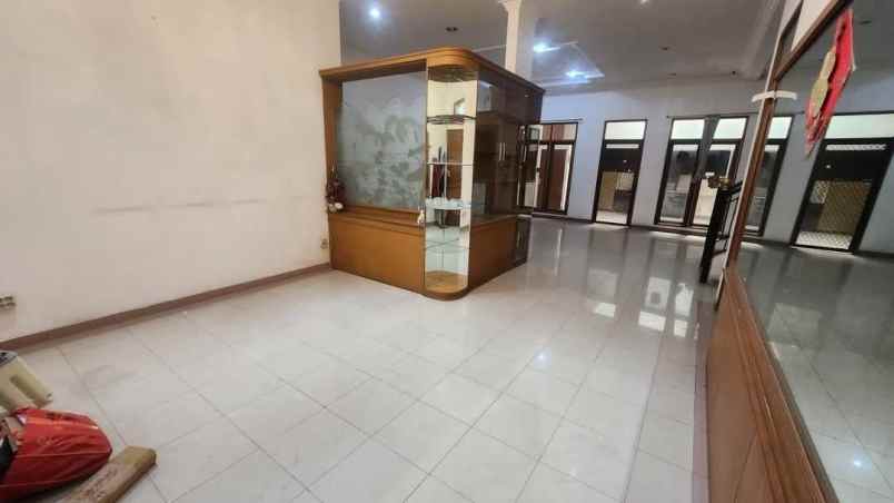 sewa rumah taman mutiara pakuwon city