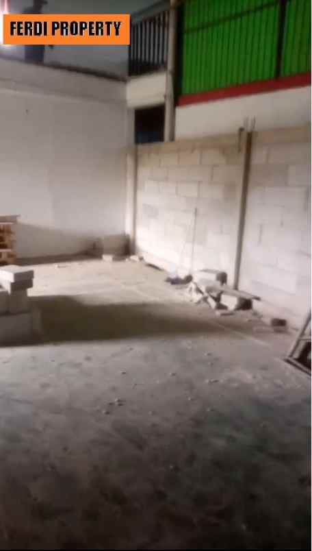 tanah dengan bangunan ex ruko gunung putri bogor