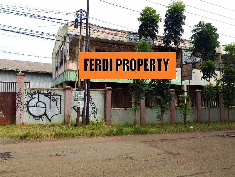 tanah dengan bangunan ex ruko gunung putri bogor