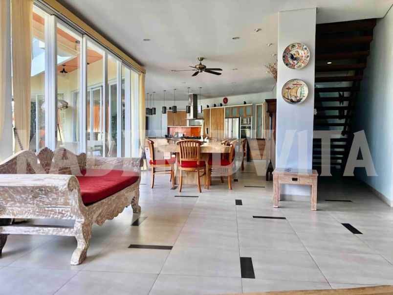 villa jalan sahadewa