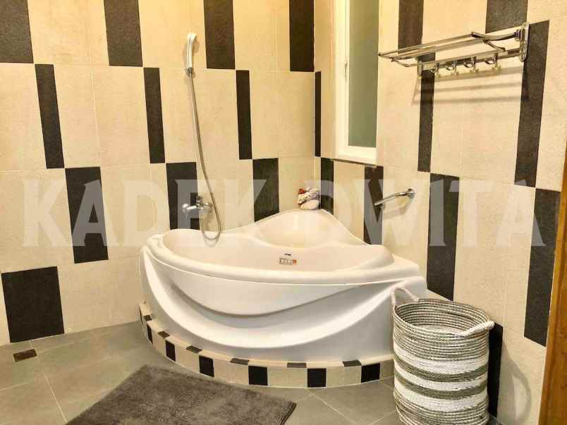 villa jalan sahadewa