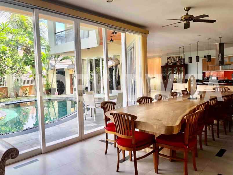 villa jalan sahadewa