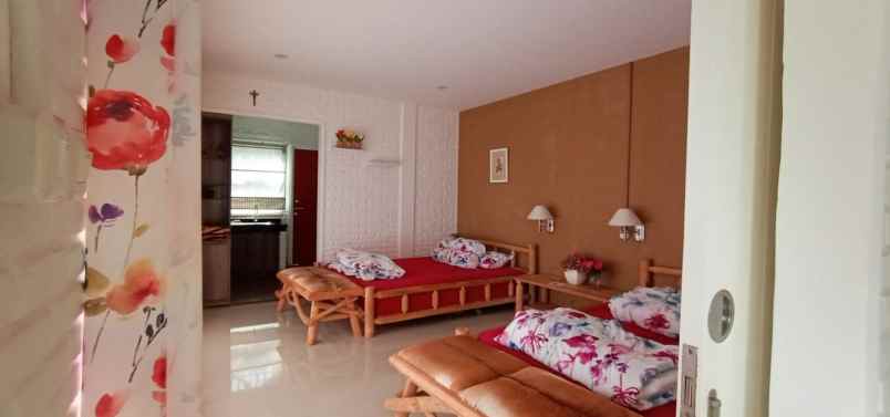 villa jl raya ciapus tamansari