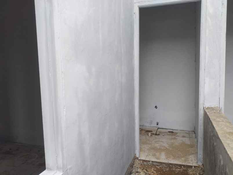 villa karawangi kopel klari karawang