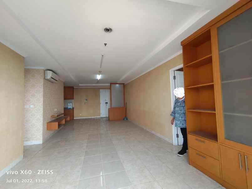 apartemen apt french walk moi kelapa