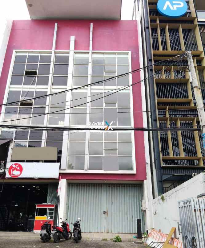 barang langka disewakan ruko mewah 5 lantai di gubeng