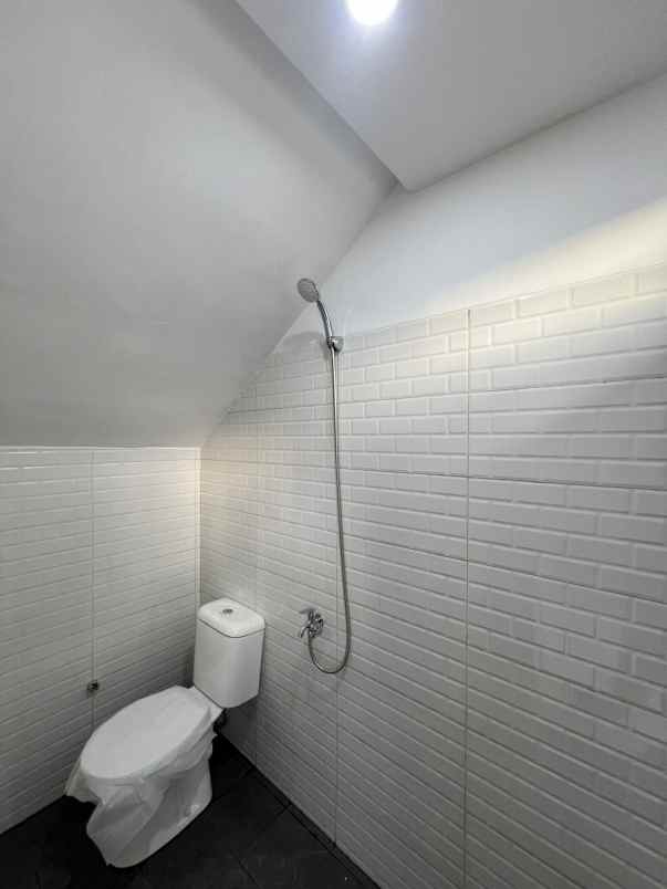 bu rumah 1 miliaran jual 500jtan aja